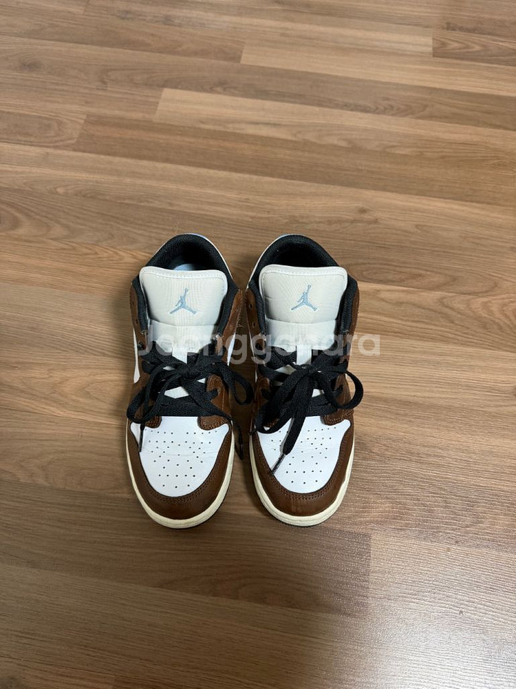 나이키 조던 1 로우 브라운/하늘--1