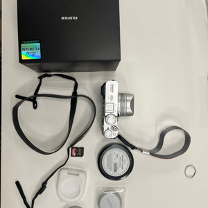 미러리스 카메라