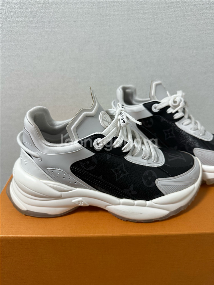 루이비통 스니커즈 런55--0