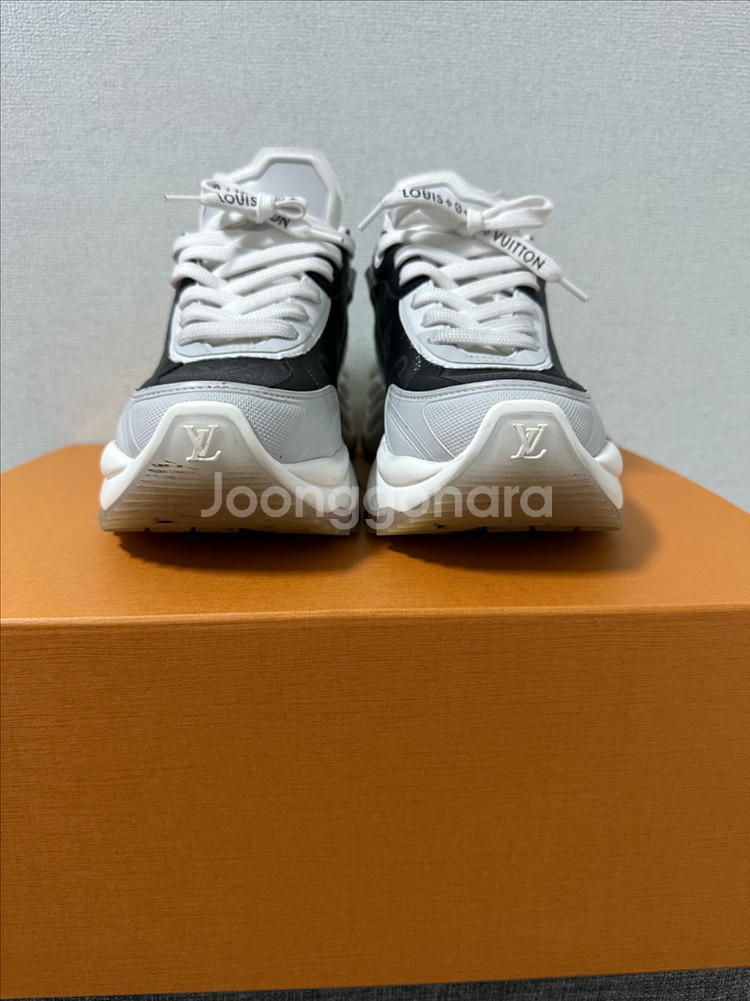 루이비통 스니커즈 런55--3