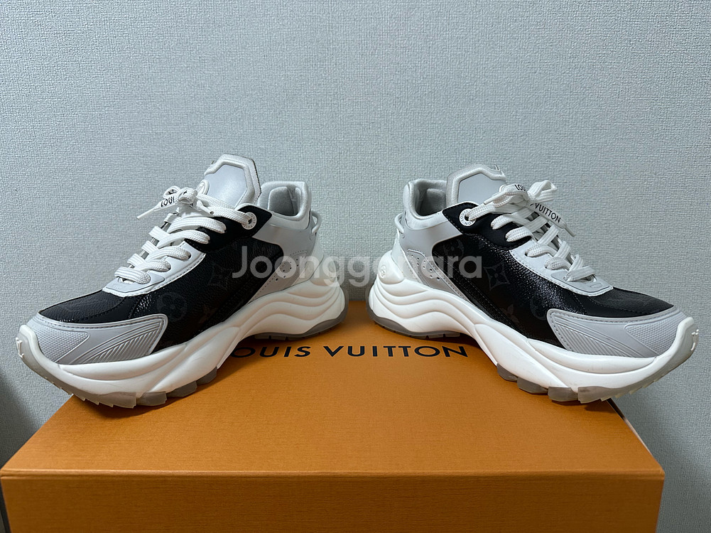 루이비통 스니커즈 런55--2