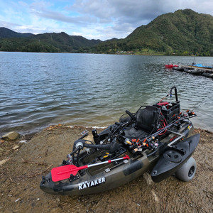 프리브 독도 카약(3마력 가이드모터) 판매
