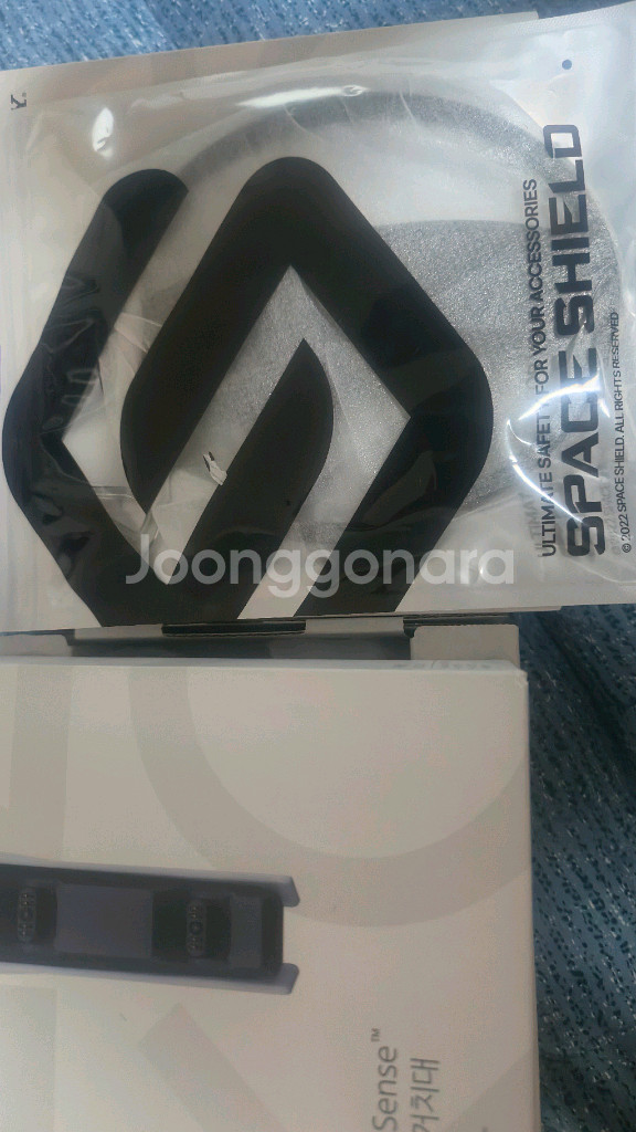 PS5 pro 및 구성품--5