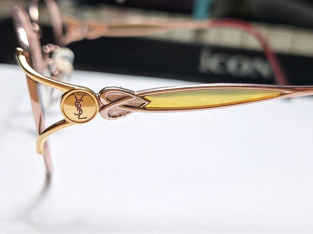 입생로랑 30-6688 오스트리아 빈티지 명품 안경테--1