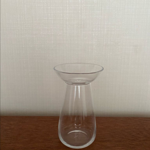 킨토(KINTO) 아쿠아 유리 화병