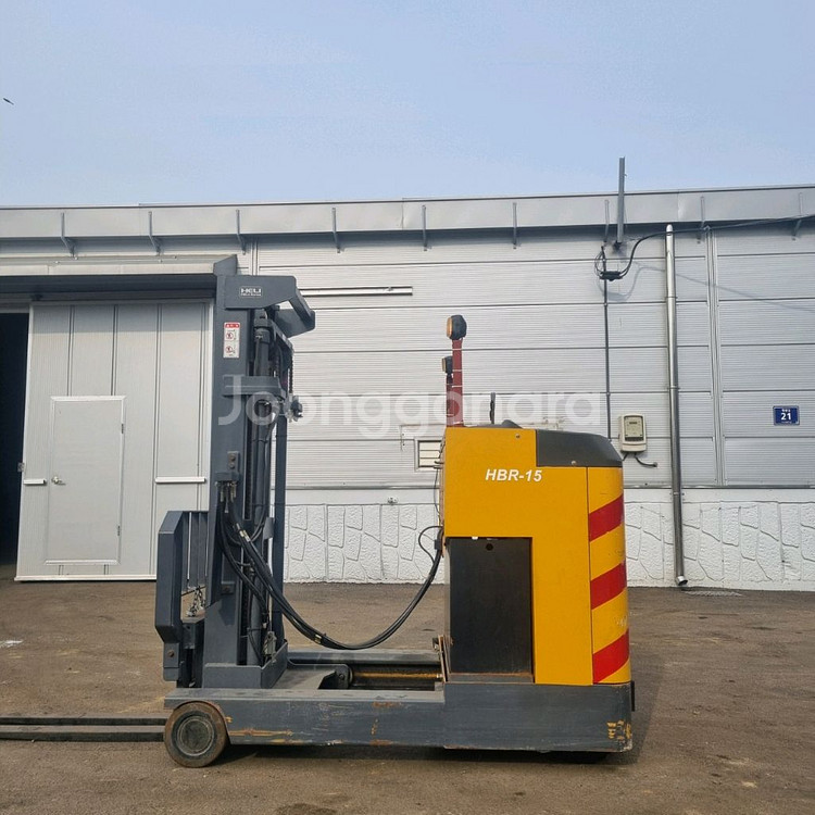 리치 1.5톤 전동중고지게차--0