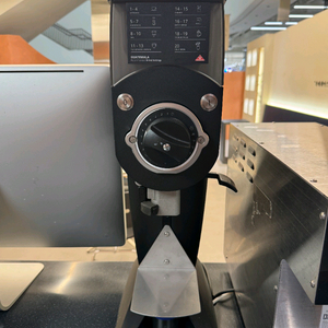 말코닉 과테말라 맷블랙 커피 그라인더