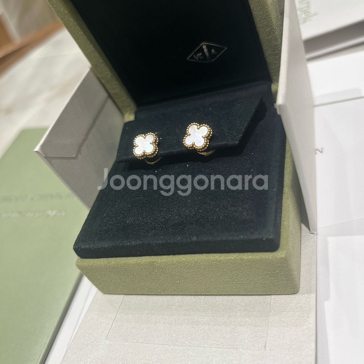 반클리프 알함브라 이어링 귀걸이 스위트--2