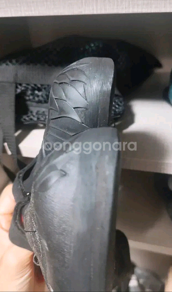 부토라 나르샤 클라이밍화--4