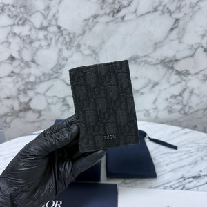 디올 오블리크 오거나이저 카드지갑