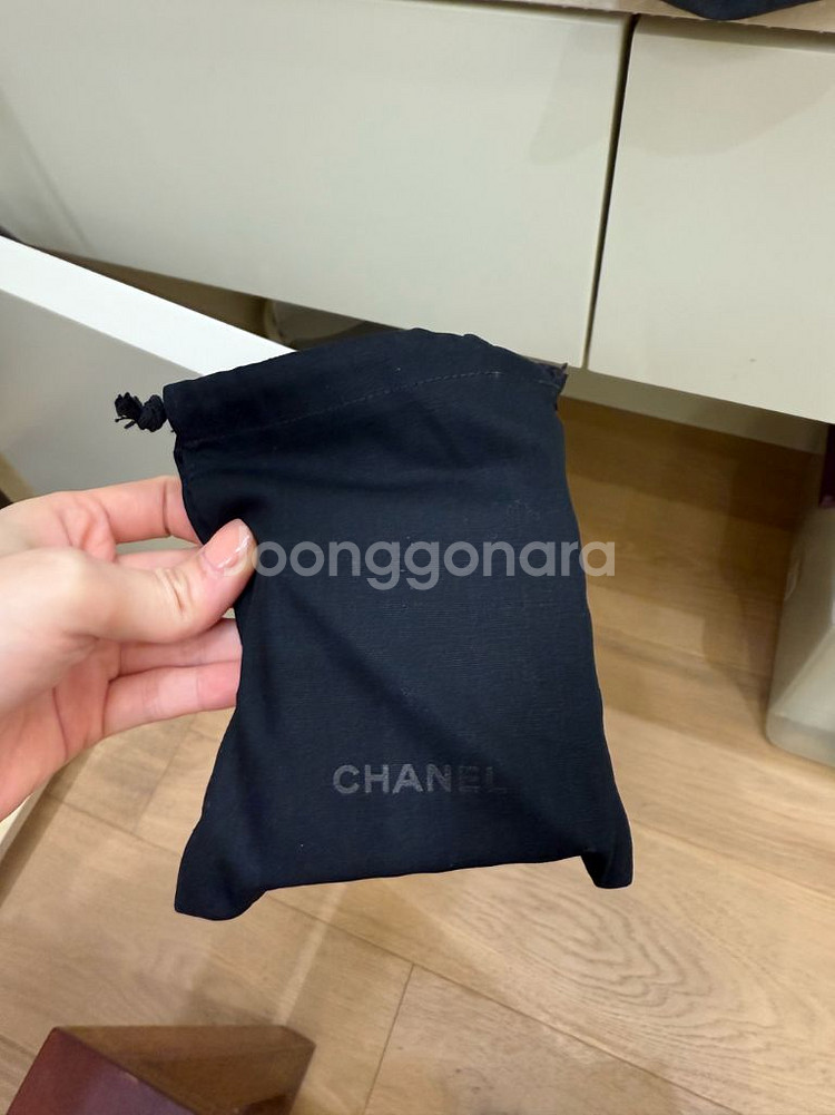 샤넬쿠션 울트라 르 뗑 쿠션 미개봉새제품 선물가능--1