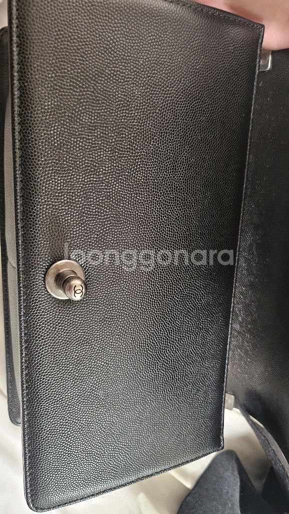 샤넬 보이백 미듐 빈티지은장 팝니다--6