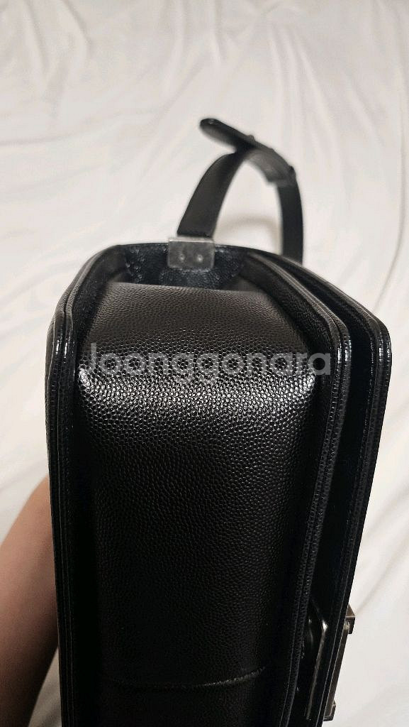 샤넬 보이백 미듐 빈티지은장 팝니다--5