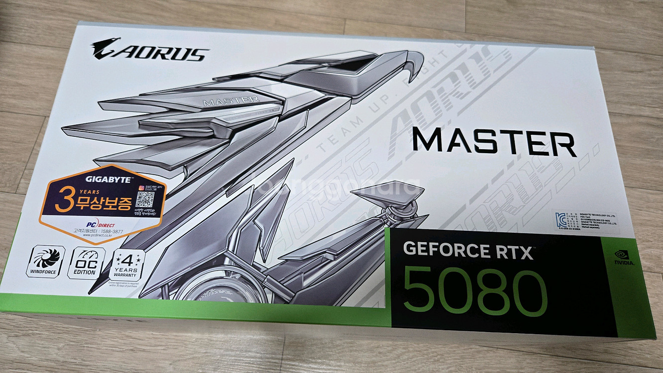 기가바이트 RTX 5080 어로스 마스터 아이스--0