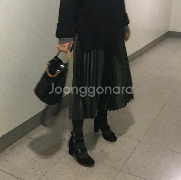 자라 플리츠 새틴 주름치마 미디스커트 XS--1