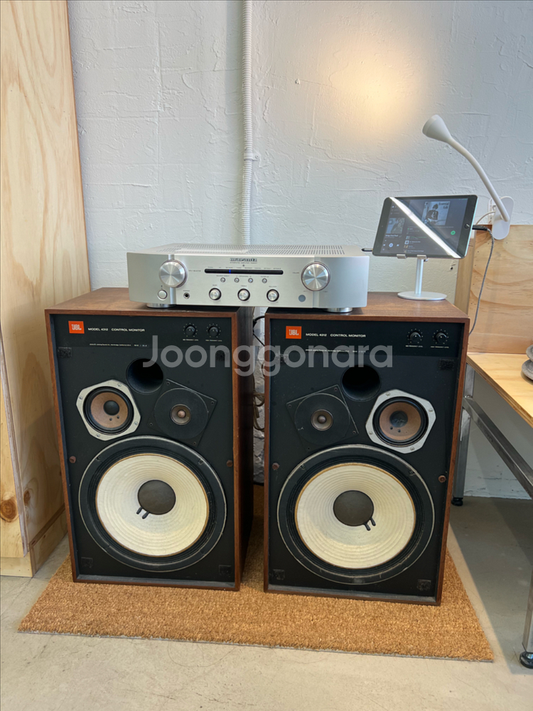 인티그레이티드 앰프 + JBL 북셸프 스피커 세트--0