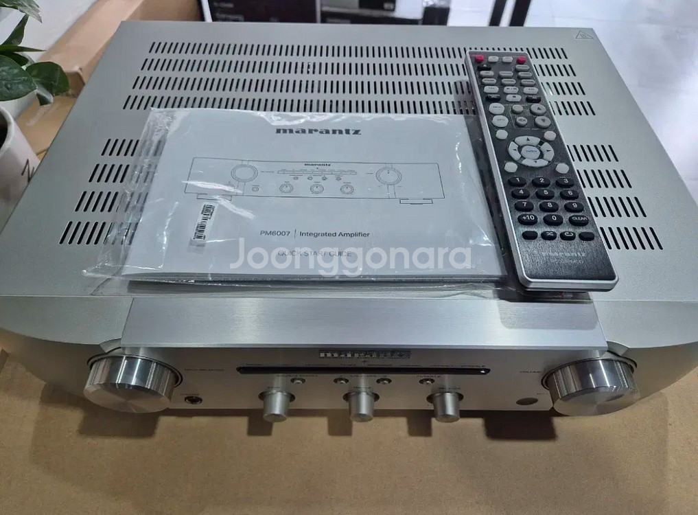 인티그레이티드 앰프 + JBL 북셸프 스피커 세트--1