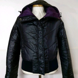 55)CK 캘빈클라인 후드숏패딩