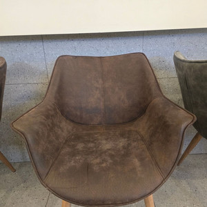 몽땅(벨벳)의자