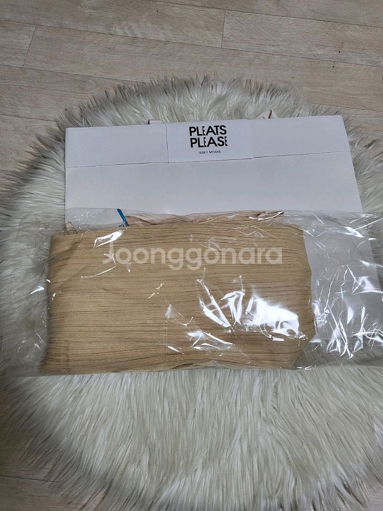 이세이미야케 플리츠플리즈 가디건 메리 바이컬러 롱가디건 베이지 3사이즈--4