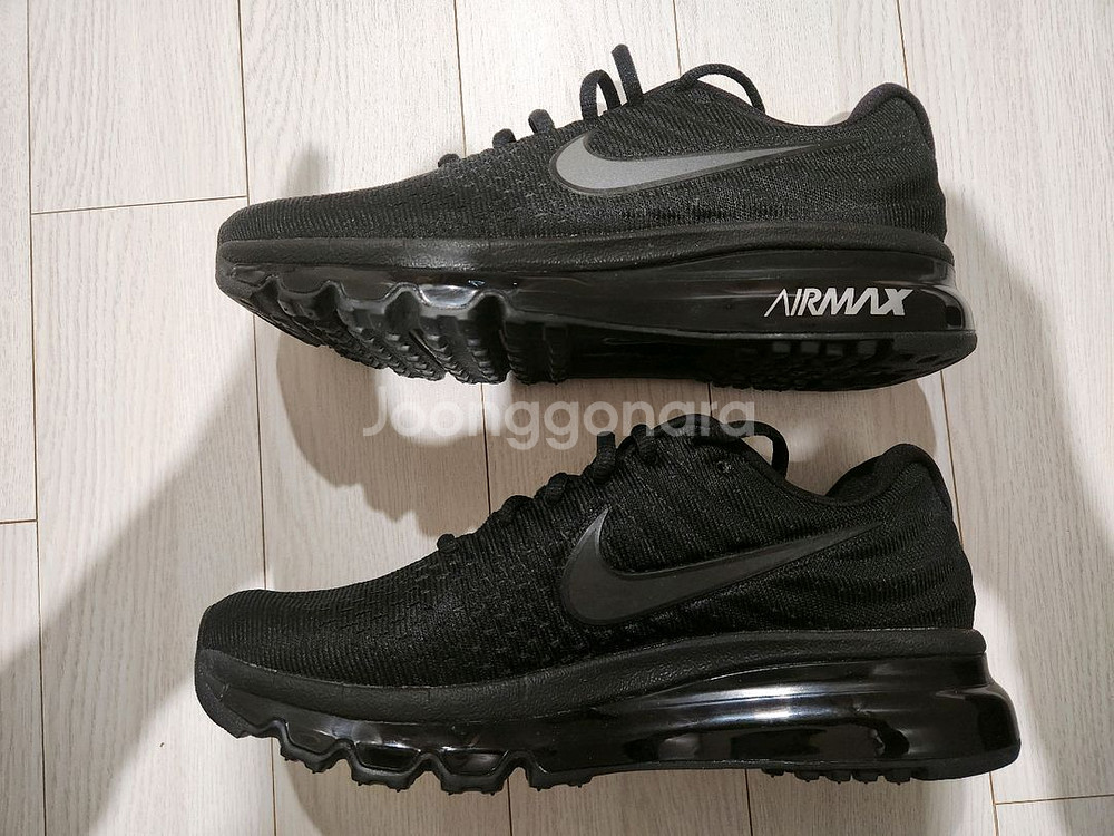 나이키 에어맥스 2017 러닝화 트리플 블랙 849559-004 245새상품 아직 한번도 안신었어요^^--6