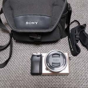 소니 a6000 미러리스 카메라