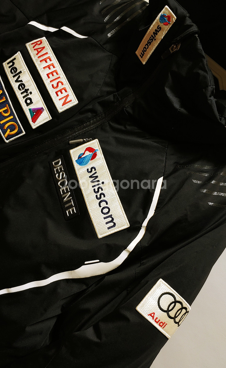 [XL] 데상트 아우디 스키 패딩점퍼 블랙1313--1