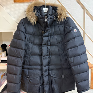 [4] 23 / 24 몽클레어 클루니 Cluny 패딩 블랙 리얼퍼