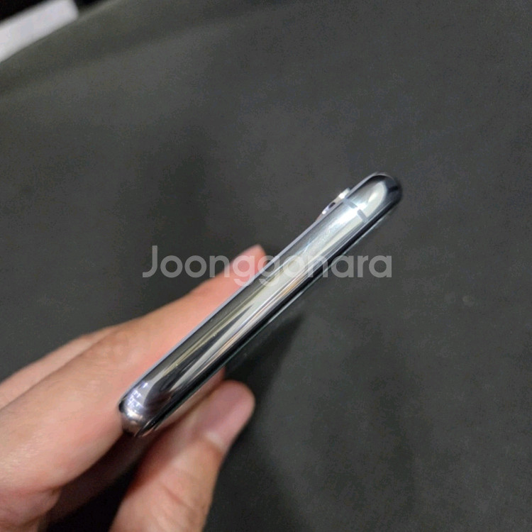 아이폰XS 256gb 81% 화이트실버 싸게팝니당--3