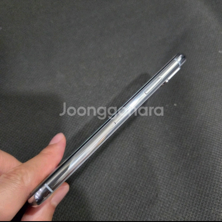 아이폰XS 256gb 81% 화이트실버 싸게팝니당--2