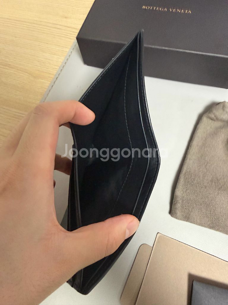 보테가 베네타 반지갑--3