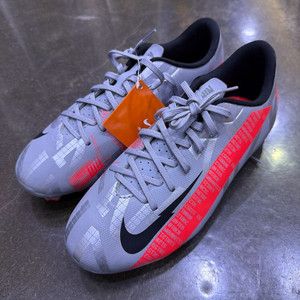 나이키 주니어 머큐리얼 베이퍼 13 아카데미 240