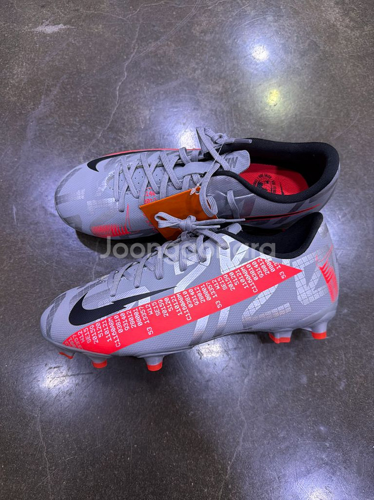 나이키 주니어 머큐리얼 베이퍼 13 아카데미 240--4