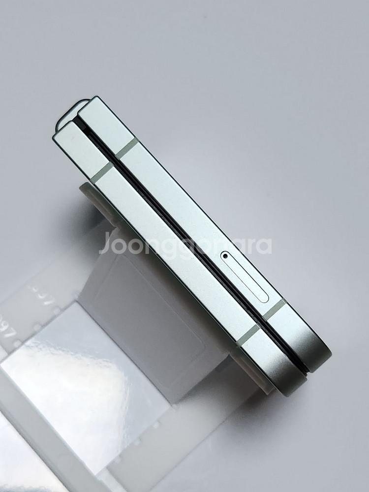 갤럭시Z플립6 256G 무잔상 그린 13353--6