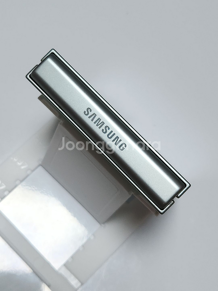 갤럭시Z플립6 256G 무잔상 그린 13353--3