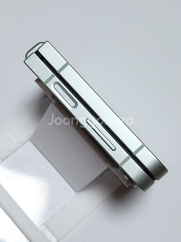 갤럭시Z플립6 256G 무잔상 그린 13353--5