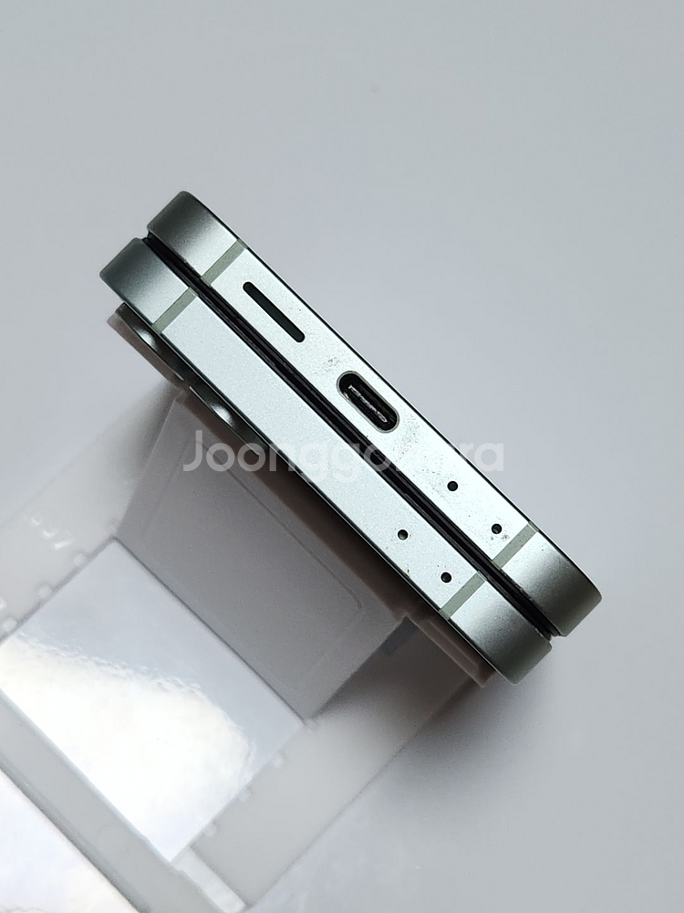 갤럭시Z플립6 256G 무잔상 그린 13353--4