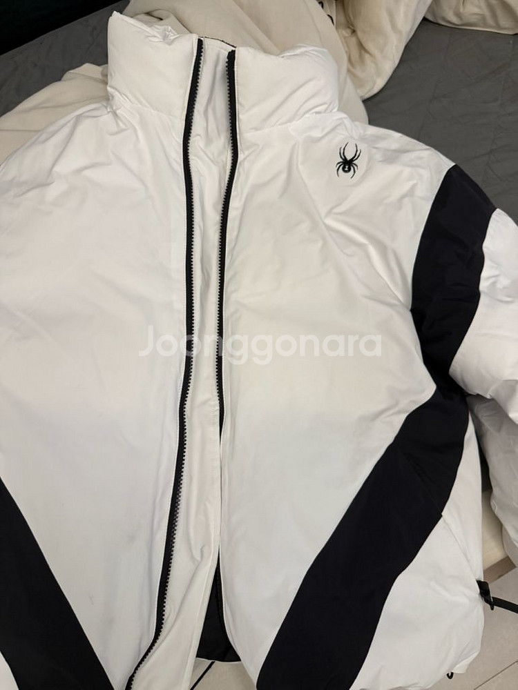 스파이더 패딩 s 사이즈 팔아요--0