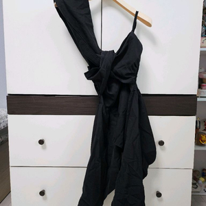 블랙 언발란스 밴딩 뷔스티에 나시 (새옷)