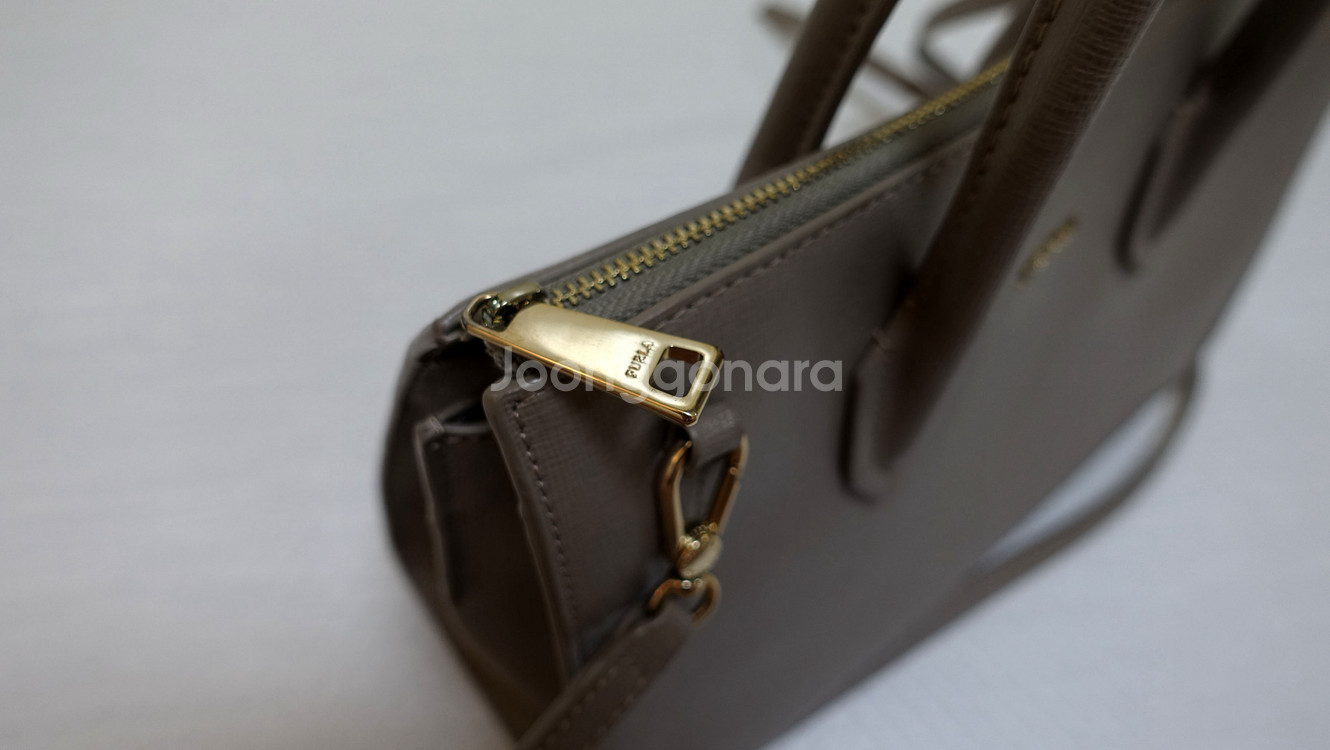 FURLA 훌라 가방 토트백--2