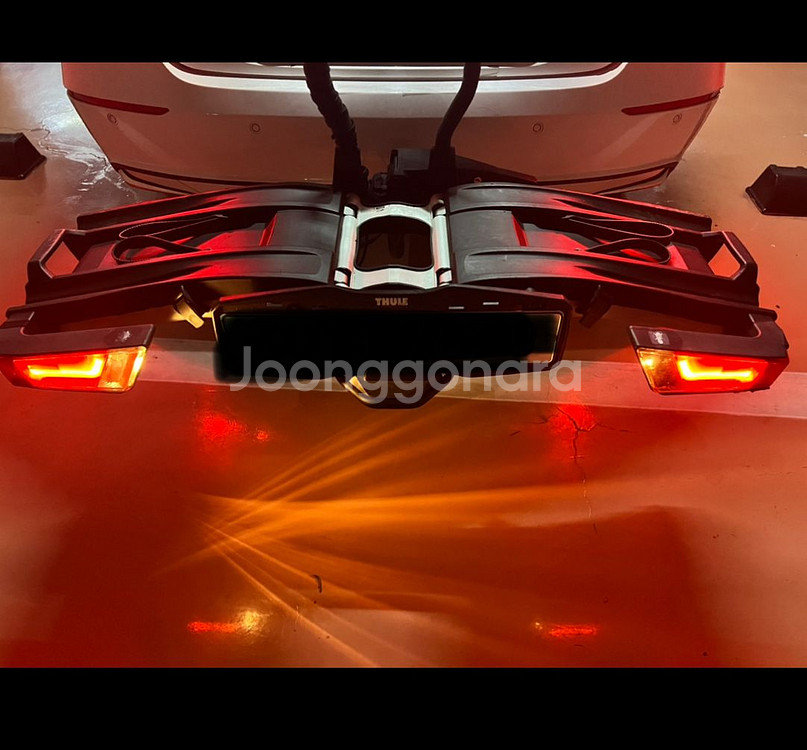 툴레 에이지폴드 XT2 933 자전거 캐리어(2대용)--3