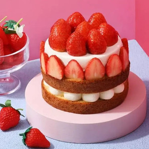 [원가35000]파리바게뜨 생딸기 듬북 프레지에 케이크 기프티콘 1장 팝니다(다른 케익, 빵 교환가능)