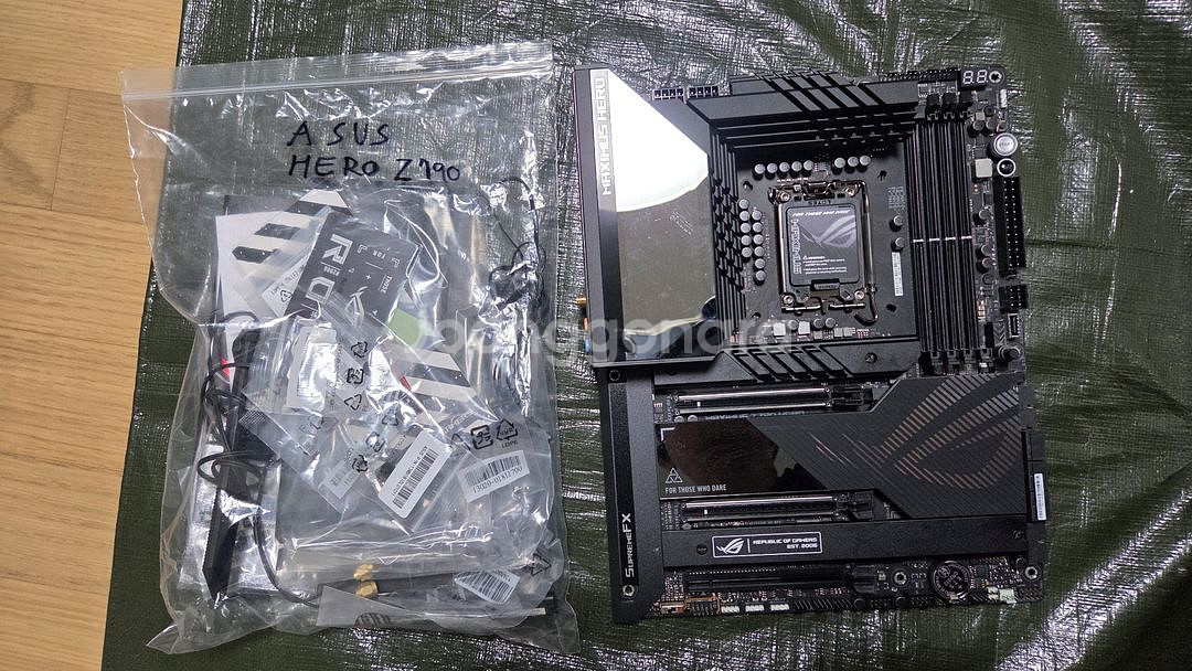 ASUS ROG 막시무스 Z790 히어로 메인보드 (인텍앤컴퍼니)--0