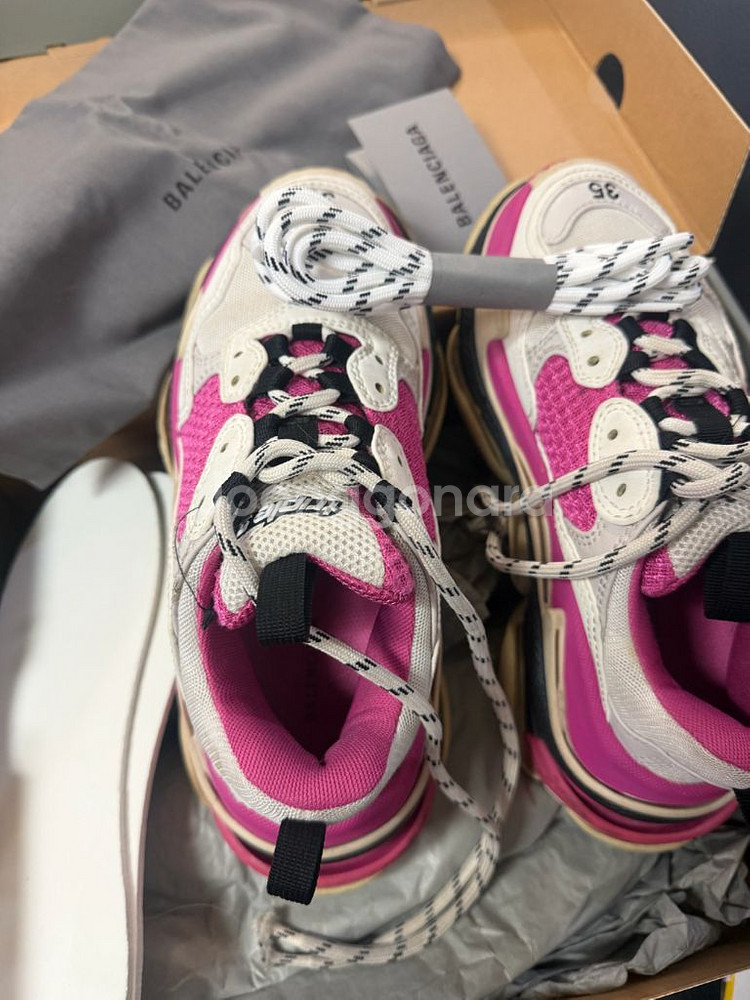 발렌시아가트리플s 35사이즈--2