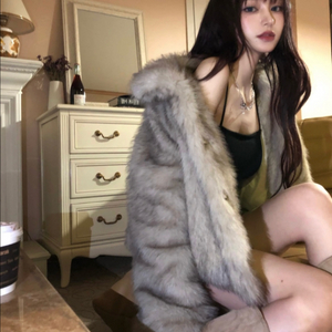 이너뮤트 Fox Fur JK 베이지 폭스 퍼자켓