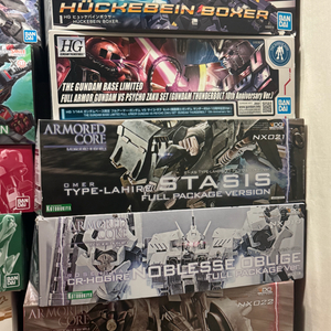 건담 건프라, 모데로이드, 아머드코어 등 미조립 프라 팝니다