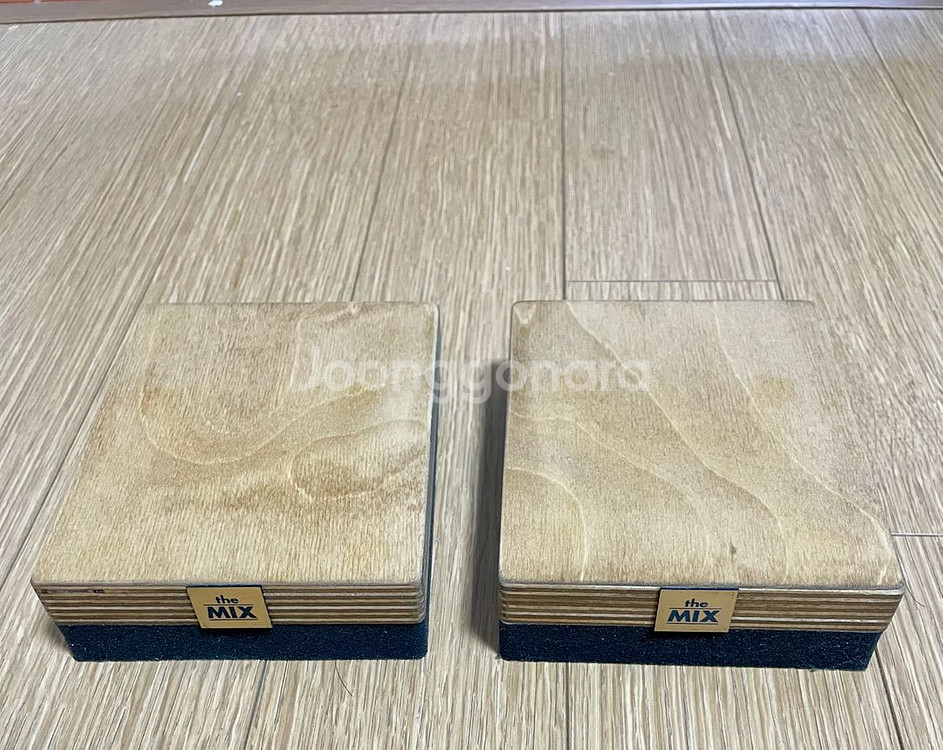 더믹스 스피커 방진 스탠드 ST-1114 팝니다--0