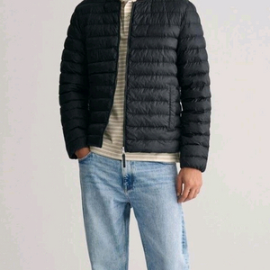 구스다운 경량 패딩 점퍼