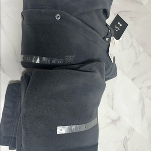 니들스 유니클로 콜라보 셋업 다크그레이 m (바지 가디건)