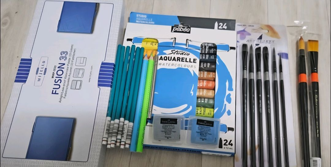 루벤스 수채화 붓 이미지